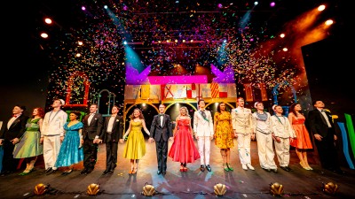 Curtain call of cast of Grab Me A Gondola, April 2025, pic credit Steve Gregson