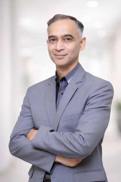 A photograph of alumnus Aon Bukhari