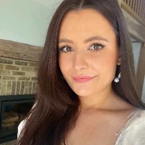 Emily Hilling profile image