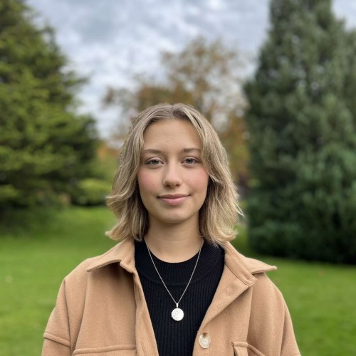 Abigail S. profile image