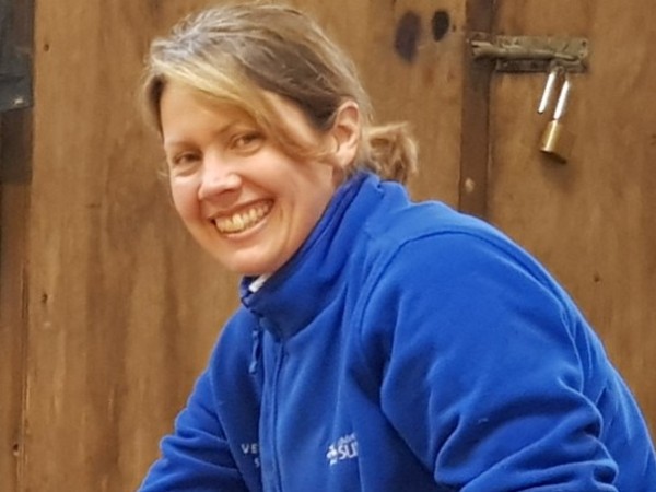 Helen H profile image