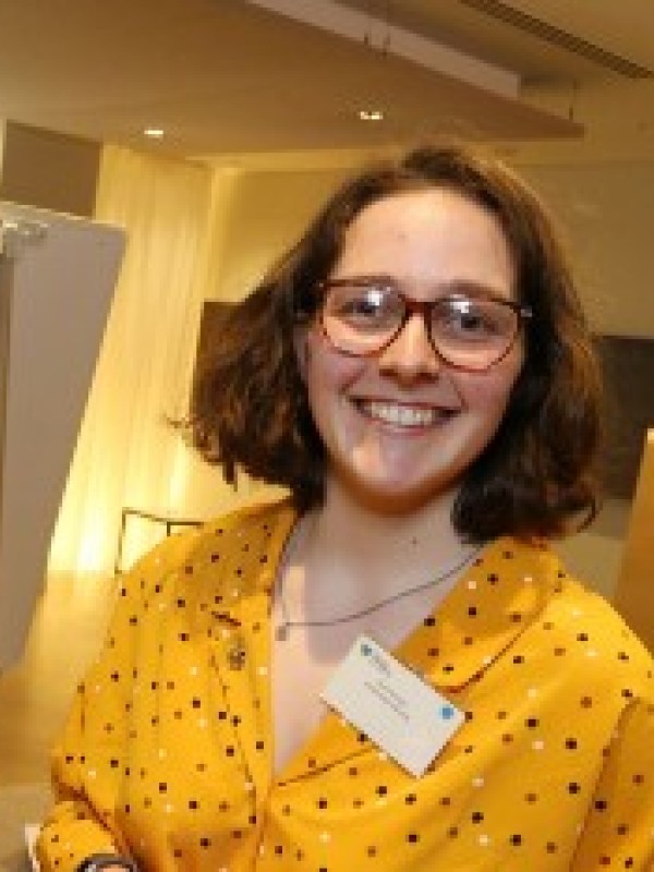 Ruth Carlson profile image