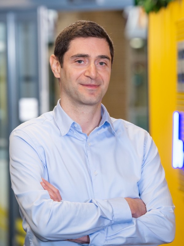 Dr Dimitris Asimakoulas