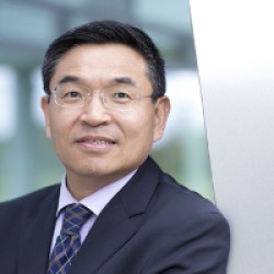 Professor Max Lu