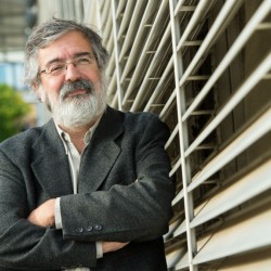 Large Claudio Avignone 