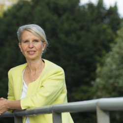 Professor Susan Lanham-New