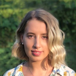 Tia Dolphin, BSc (Hons) Nursing Studies (Registered Nurse Children's Nursing)