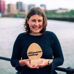 photo of sarah kakadellis