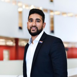 Image of Professor Hatim Abdulhussein