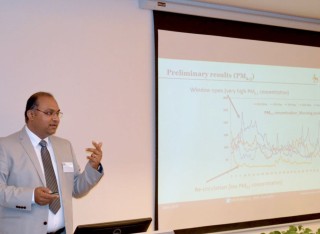 Prashant Kumar speaking at event