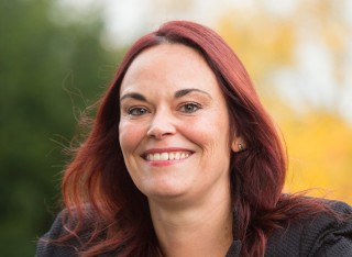 Dr Suzie Hingley-Wilson