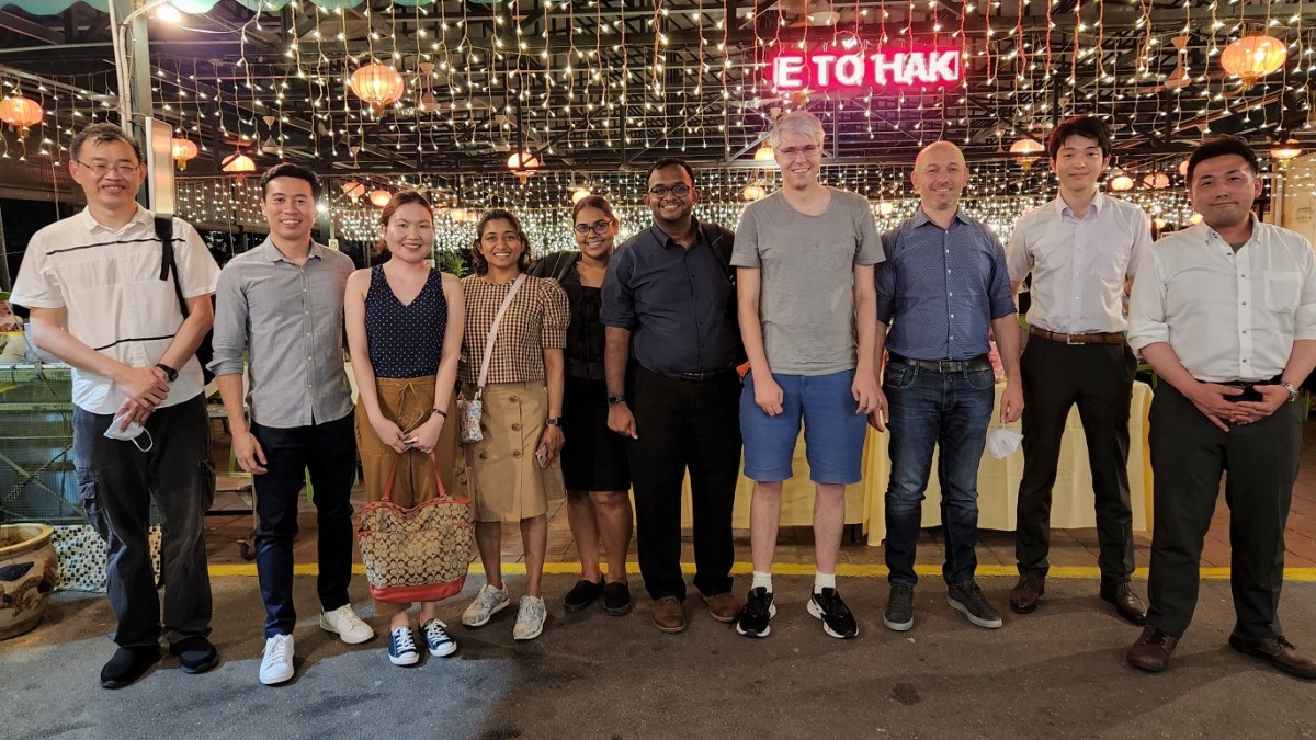 Dr Short with delegates