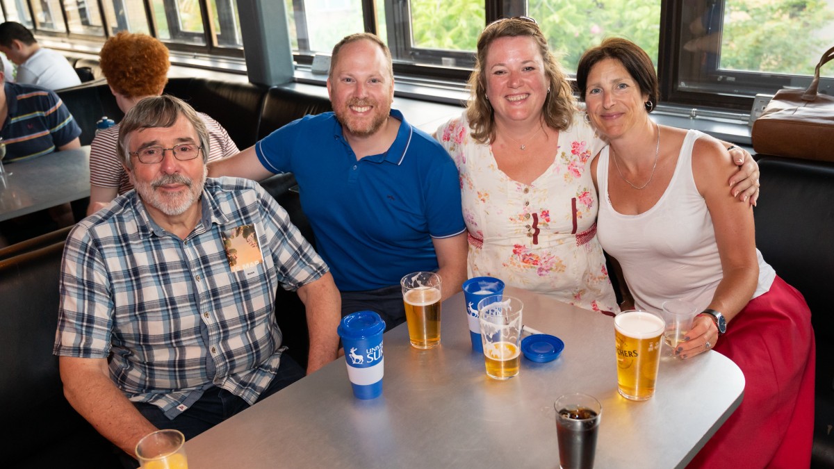 Alumni enjoying the Weekender quiz night
